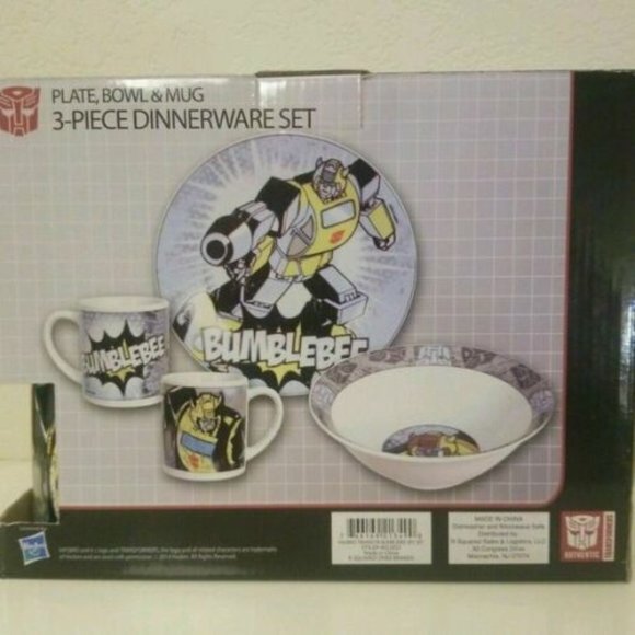 3-Piece Hasbro Transformers Bumblebee Dinner Set - Picture 4 of 6